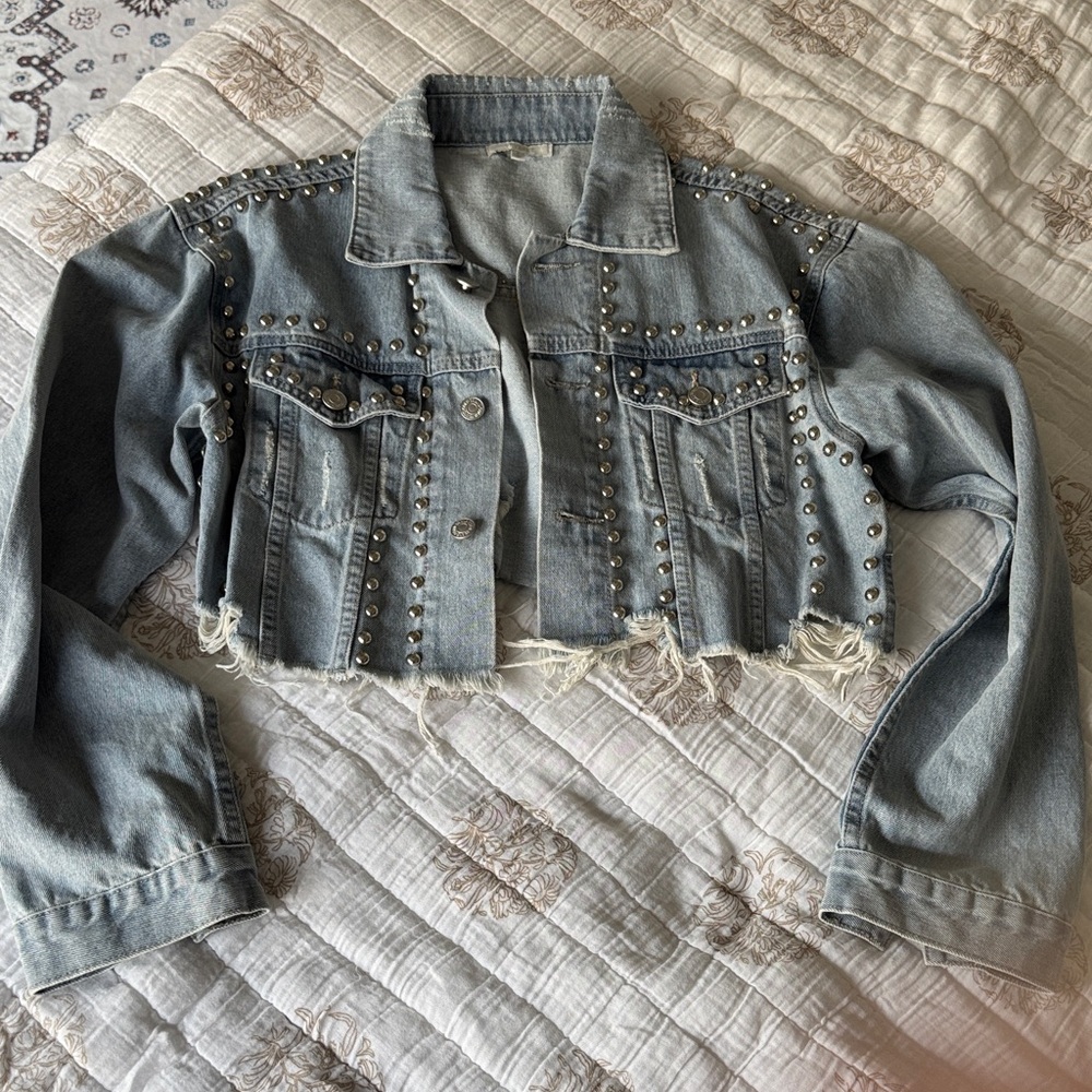 NWOT Silver Studded Cropped Denim Jacket